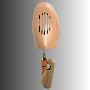 Woly Wood Shoe Tree Gents Size 6/7 Small. Clearance Offer 50% Off Trade, Whilst Stocks Last